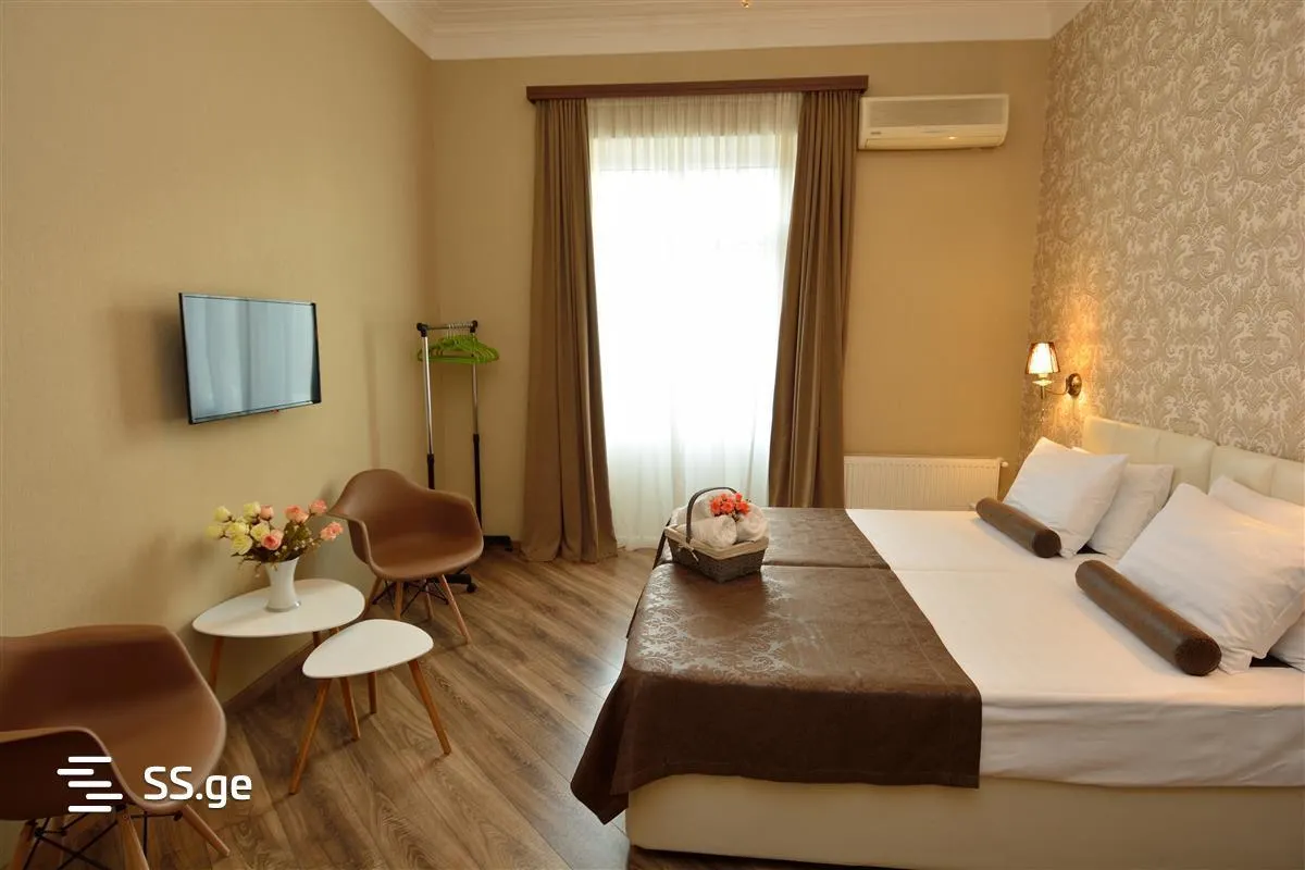 Квартира, 2-комн., 55 м²