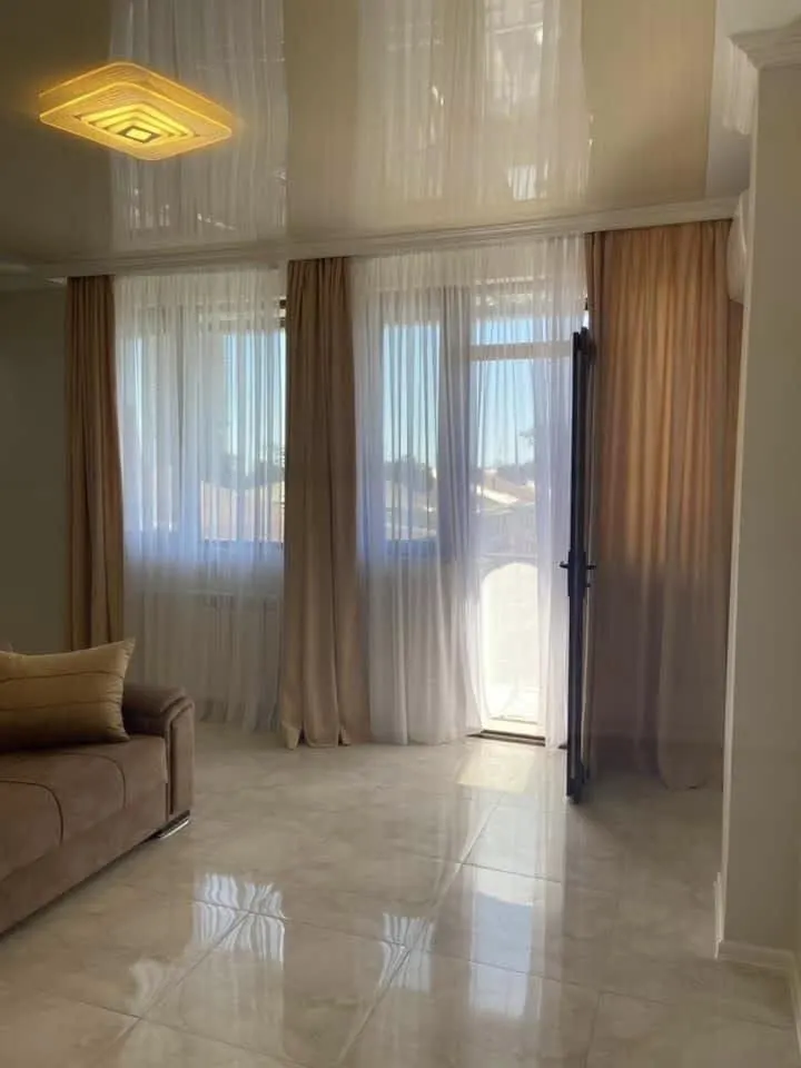 Квартира, 3-комн., 70 м²