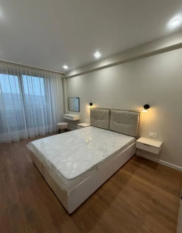 Квартира, 1-комн., 52 м²
