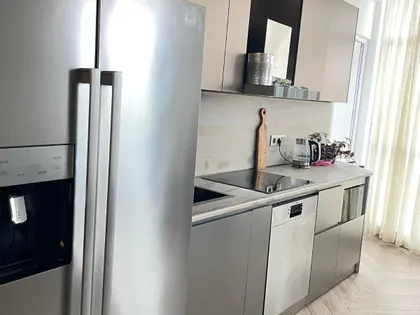Квартира, 3-комн., 85 м²