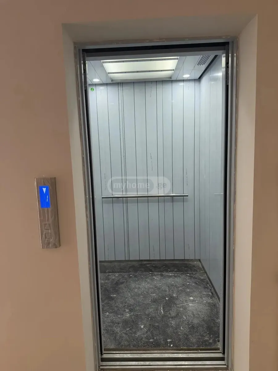 Apartment, 2-room, 61.8 m², Lisi Pines Residence