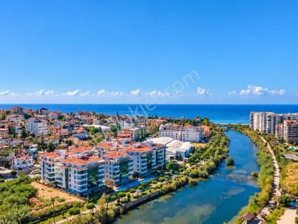 Apartment, 4-room, 130 m²