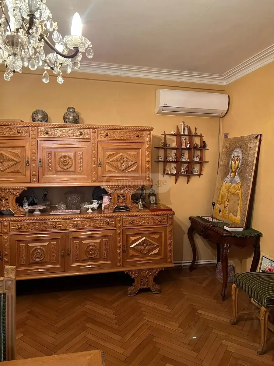 Apartment, 4-room, 87 m²