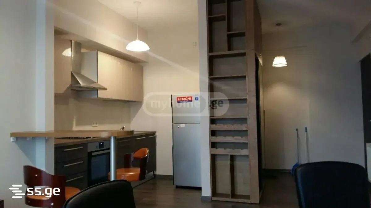 Квартира, 4-комн., 110 м²