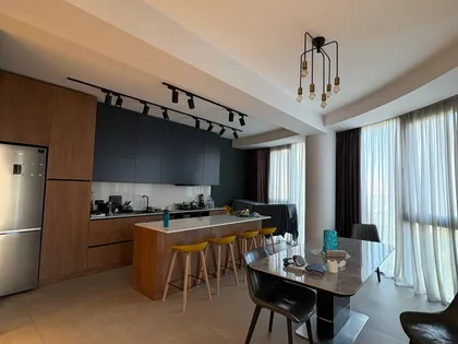 Квартира, 4-комн., 134 м²