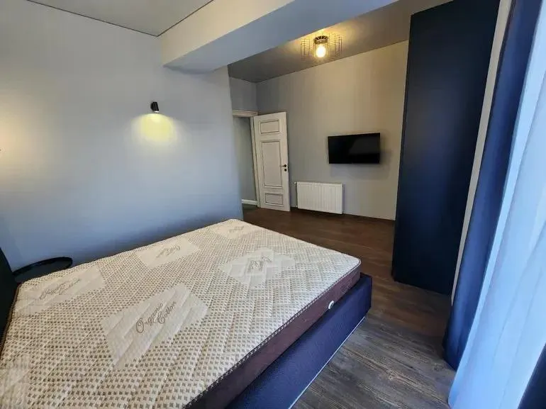 ბინა, 3-ოთახიანი, 65 მ², Iakob Gogebashvili St, 30, 32-34