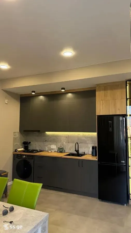 Квартира, 2-комн., 65 м², M² at Chkondideli
