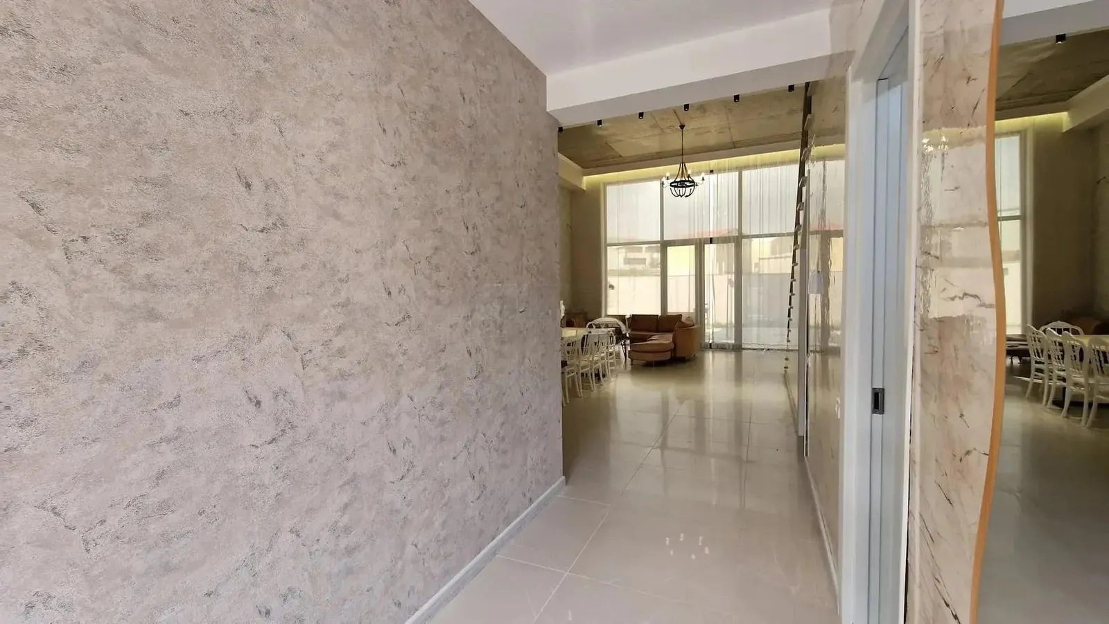 Дом, 6-комн., 320 м²