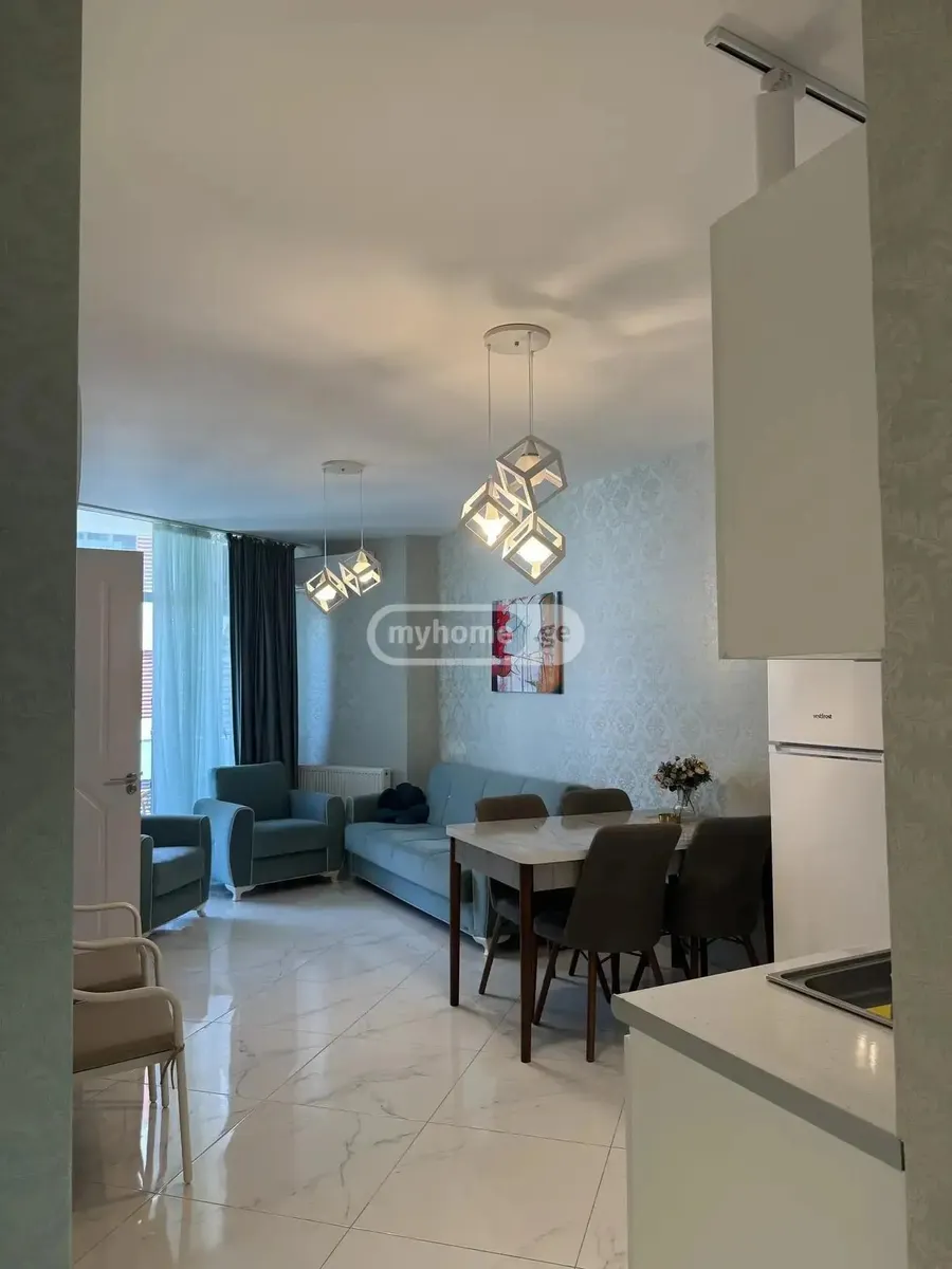Apartment, 3-room, 60 m², Bat Towers