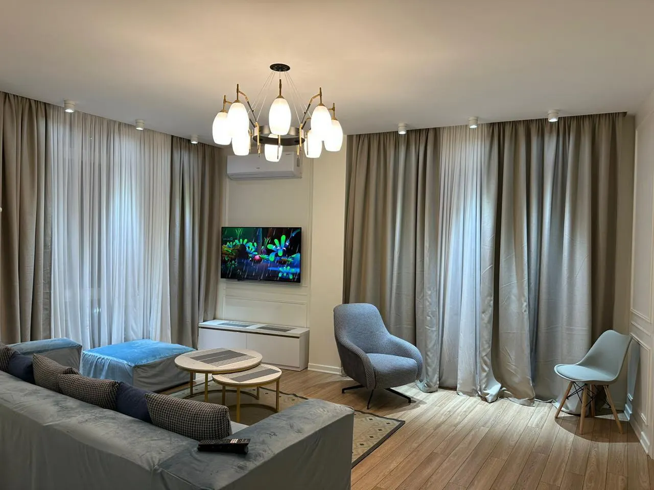 Квартира, 3-комн., 90 м²