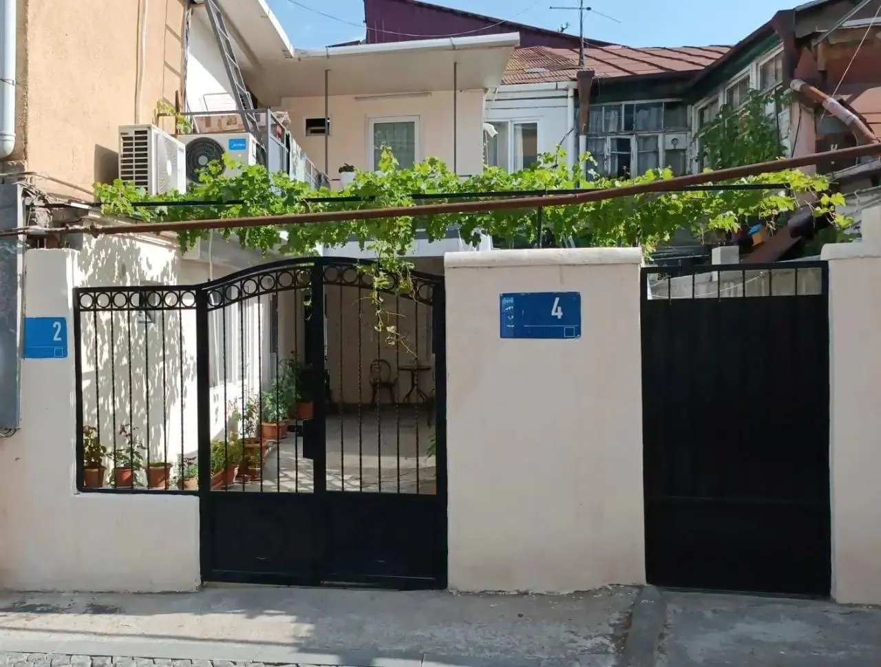 Дом, 10-комн., 219 м²