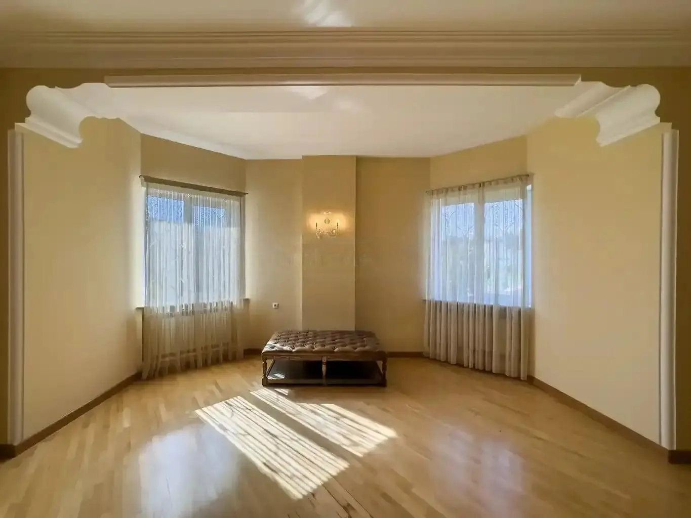 Дом, 8-комн., 600 м²