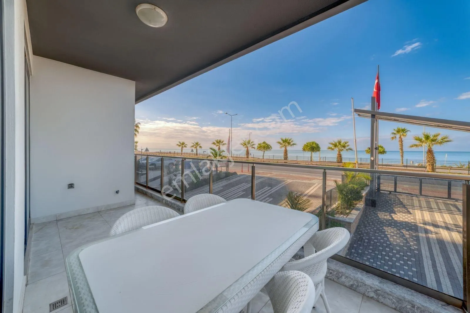 Apartment, 3-room, 85 m²