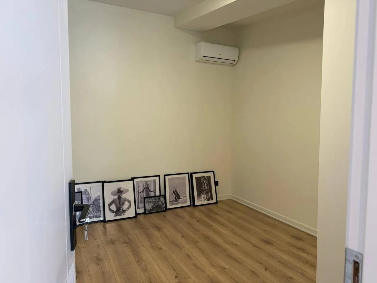 Квартира, 3-комн., 96 м², Real Palace