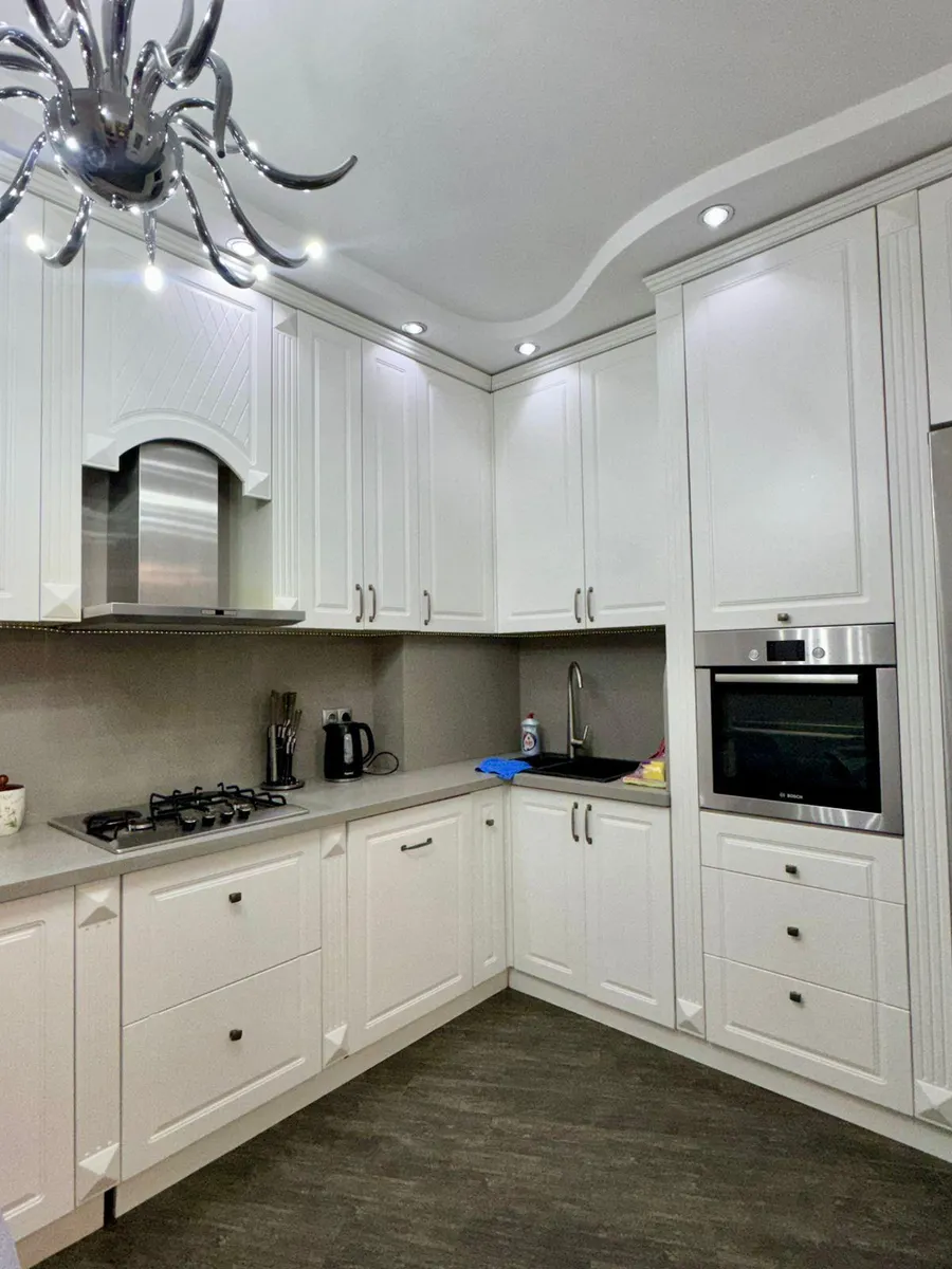 Apartment, 4-room, 160 m², Zurab Gorgiladze St, 98