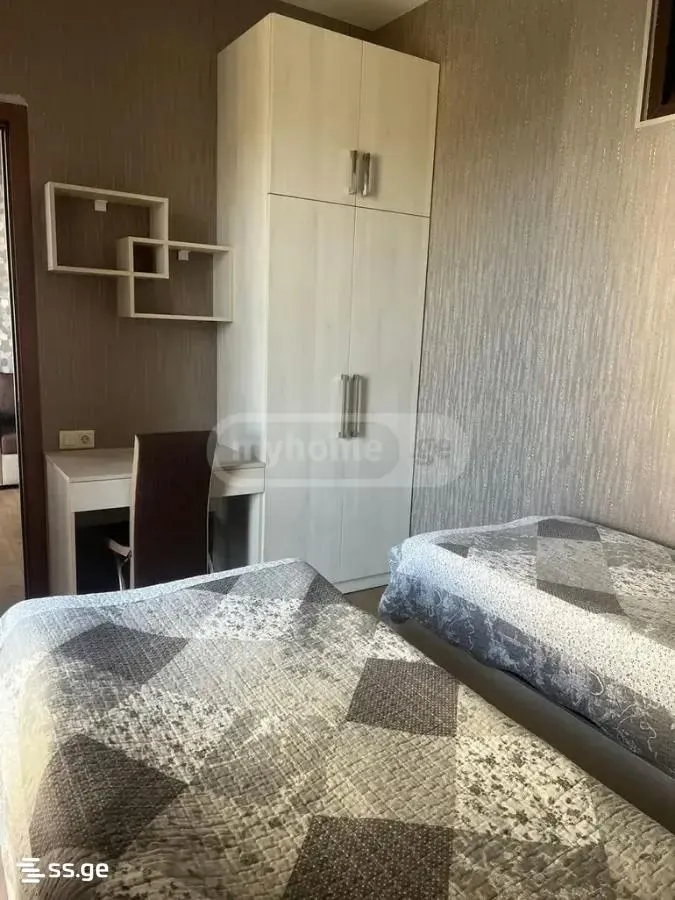 Apartment, 2-room, 75 m²