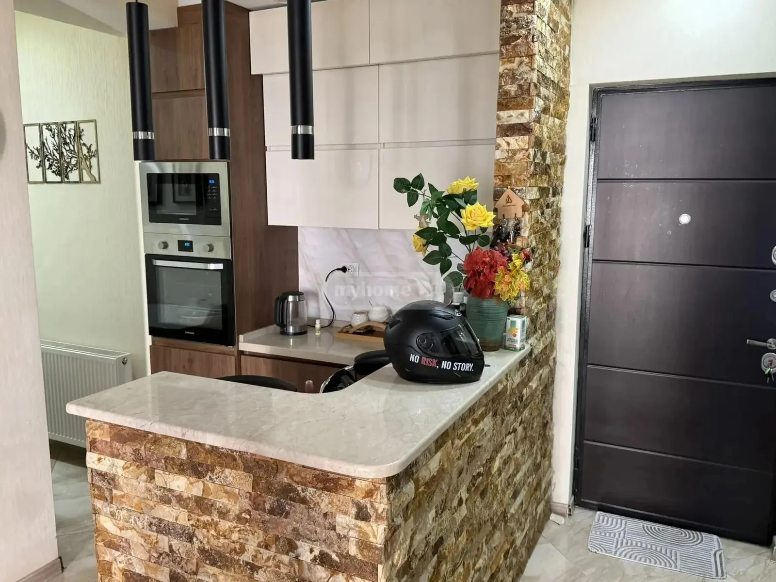 Квартира, 3-комн., 85 м², Archi Isani