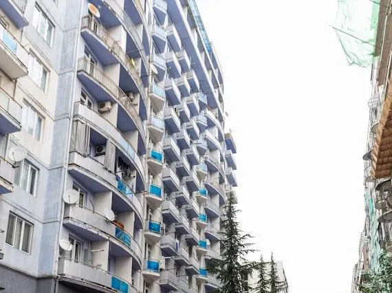 Квартира, 2-комн., 90 м²