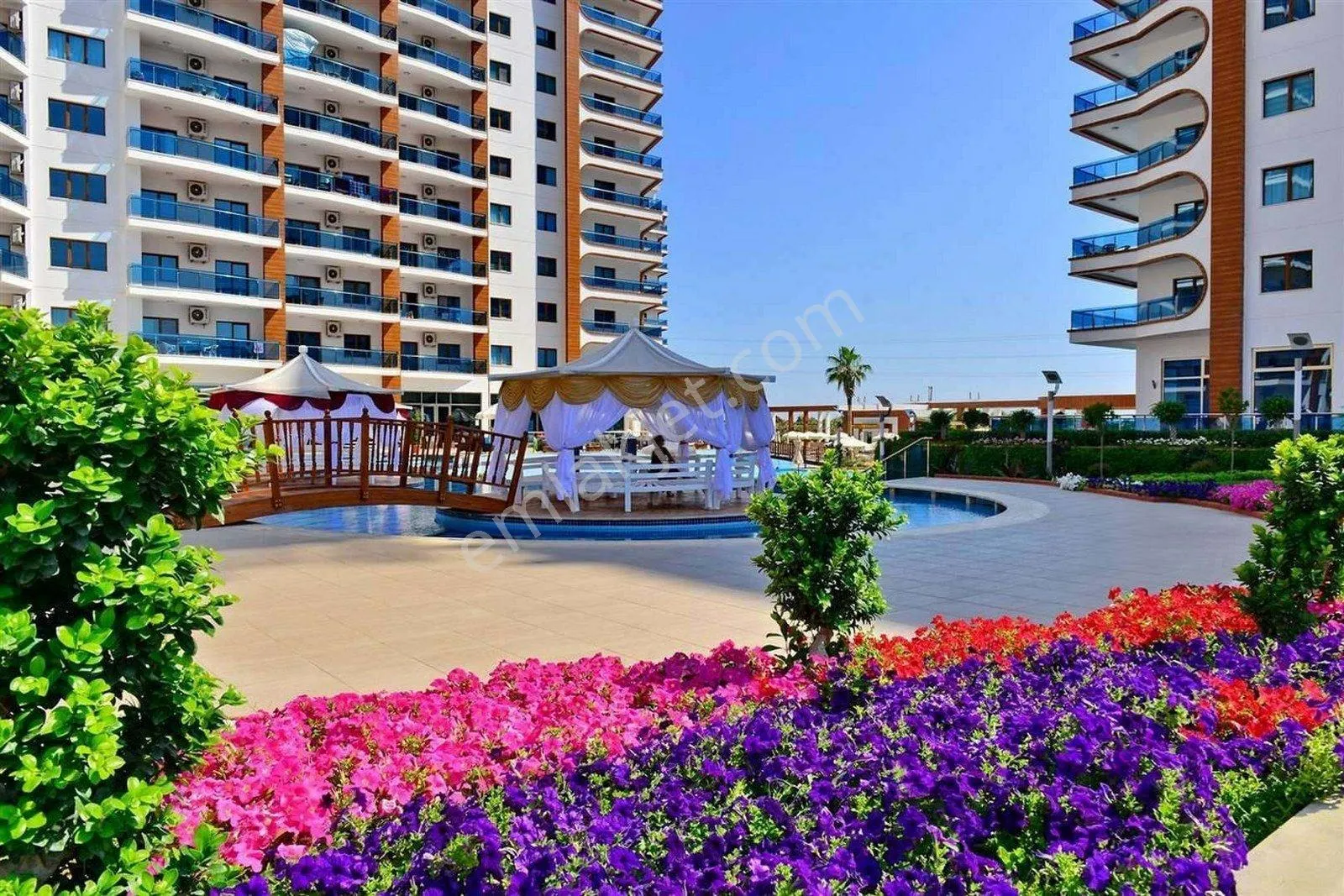 Apartment, 2-room, 60 m²
