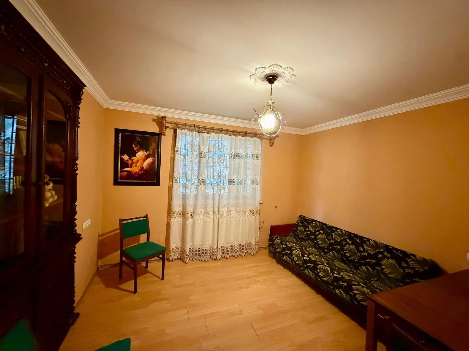 Дом, 7-комн., 370 м²