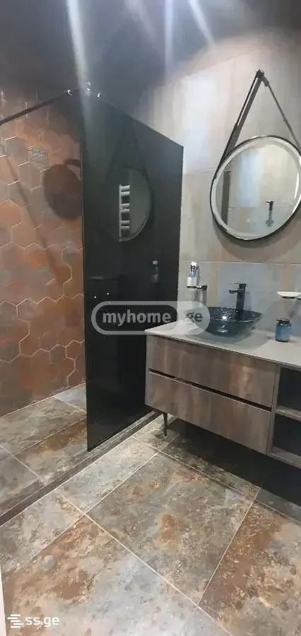 ბინა, 3-ოთახიანი, 75 მ², House Uni