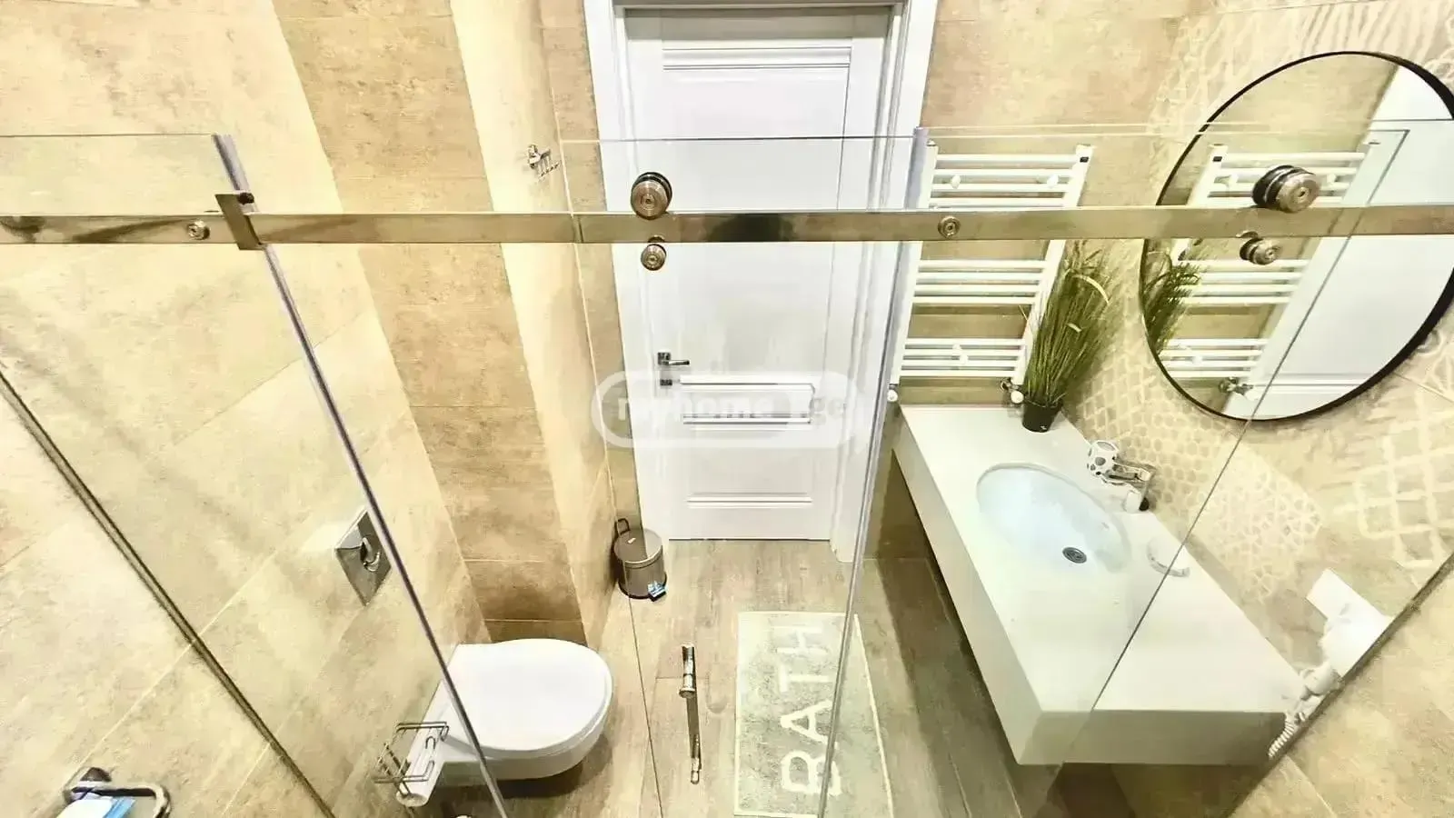 Квартира, 3-комн., 115 м²