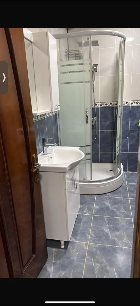 Квартира, 4-комн., 100 м²