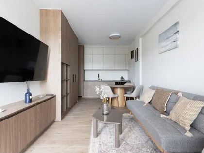Квартира, 2-комн., 56.4 м²