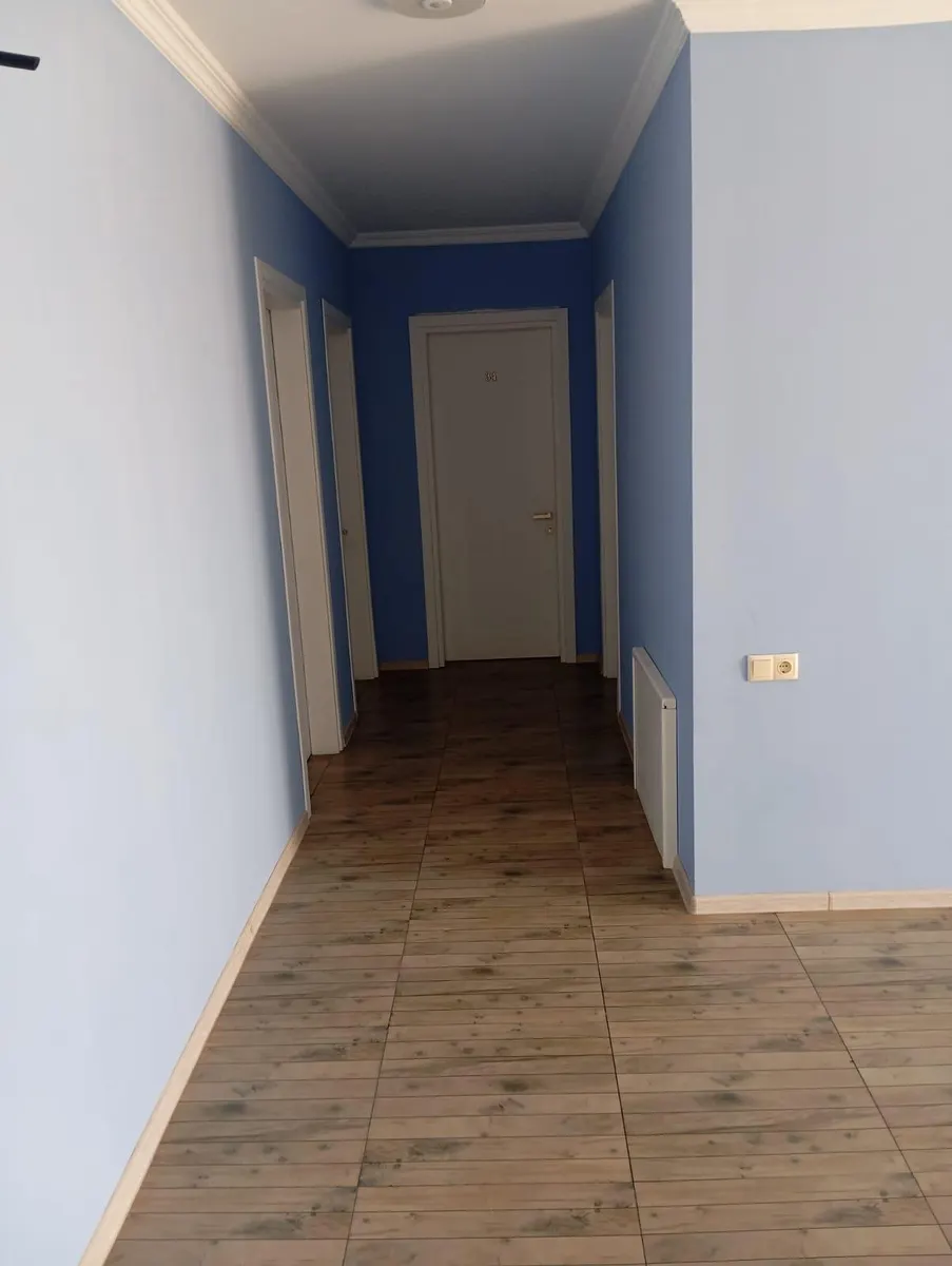 Дом, 15-комн., 300 м²