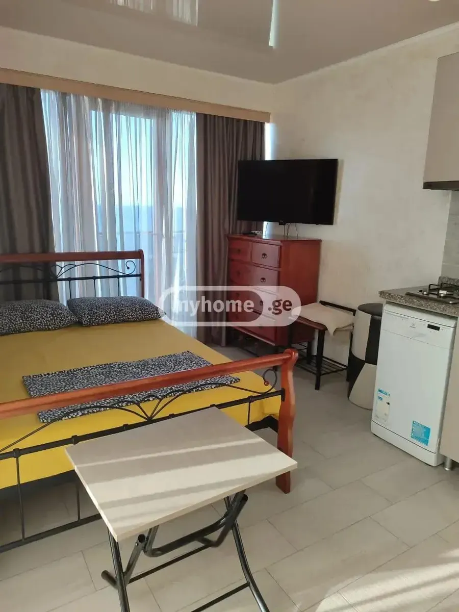 Квартира, 1-комн., 40 м², Orbi Beach Tower
