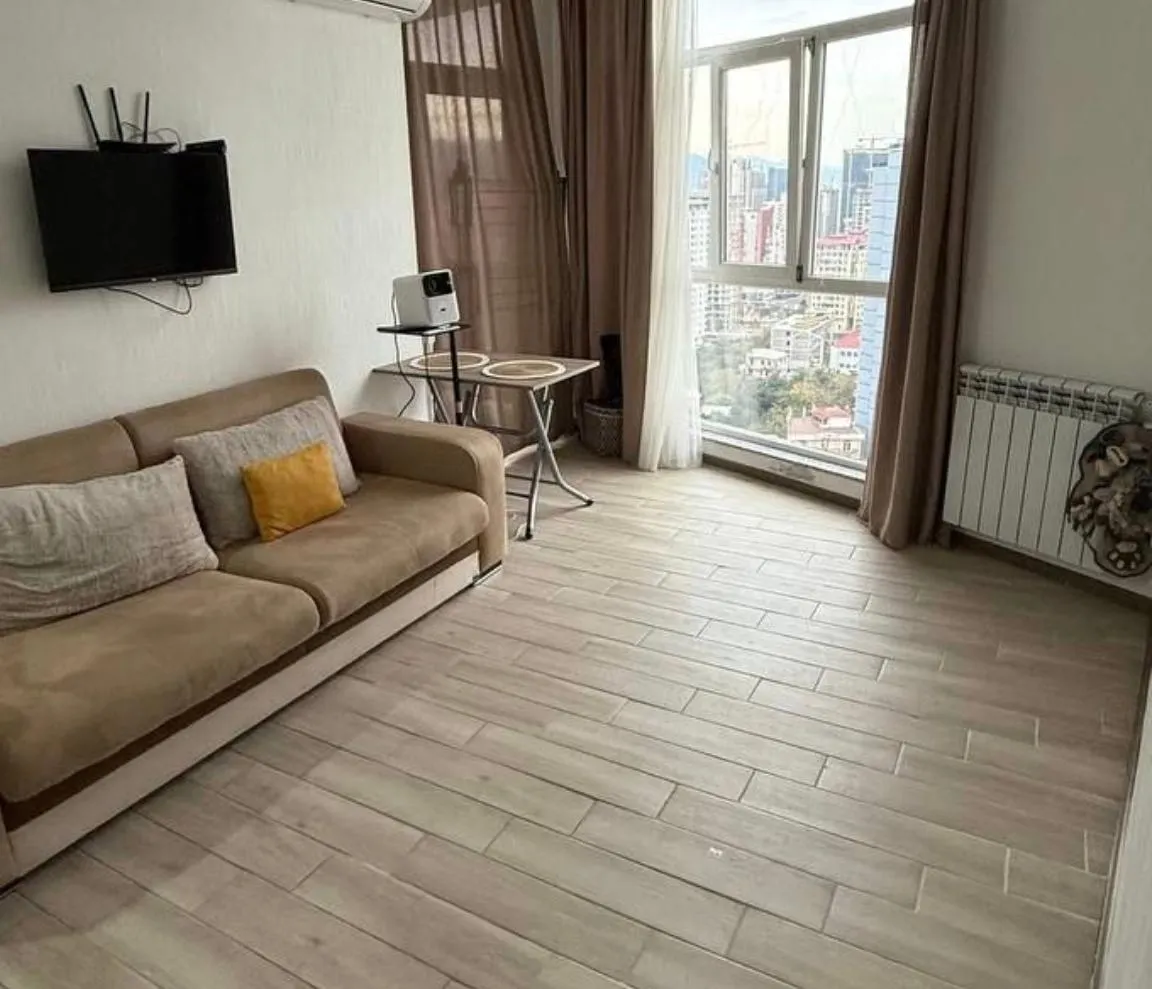 Квартира, 3-комн., 57 м², Mega City