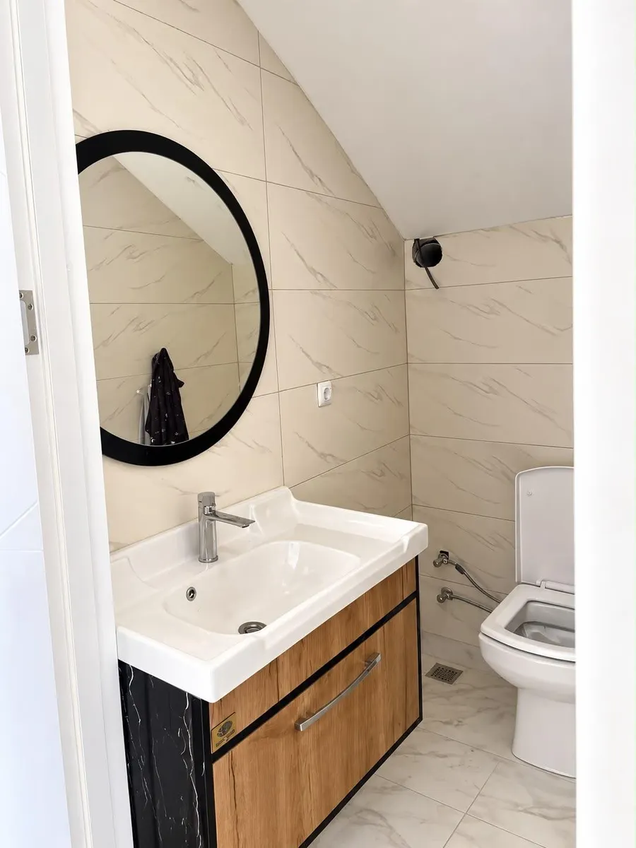 Дом, 5-комн., 160 м²