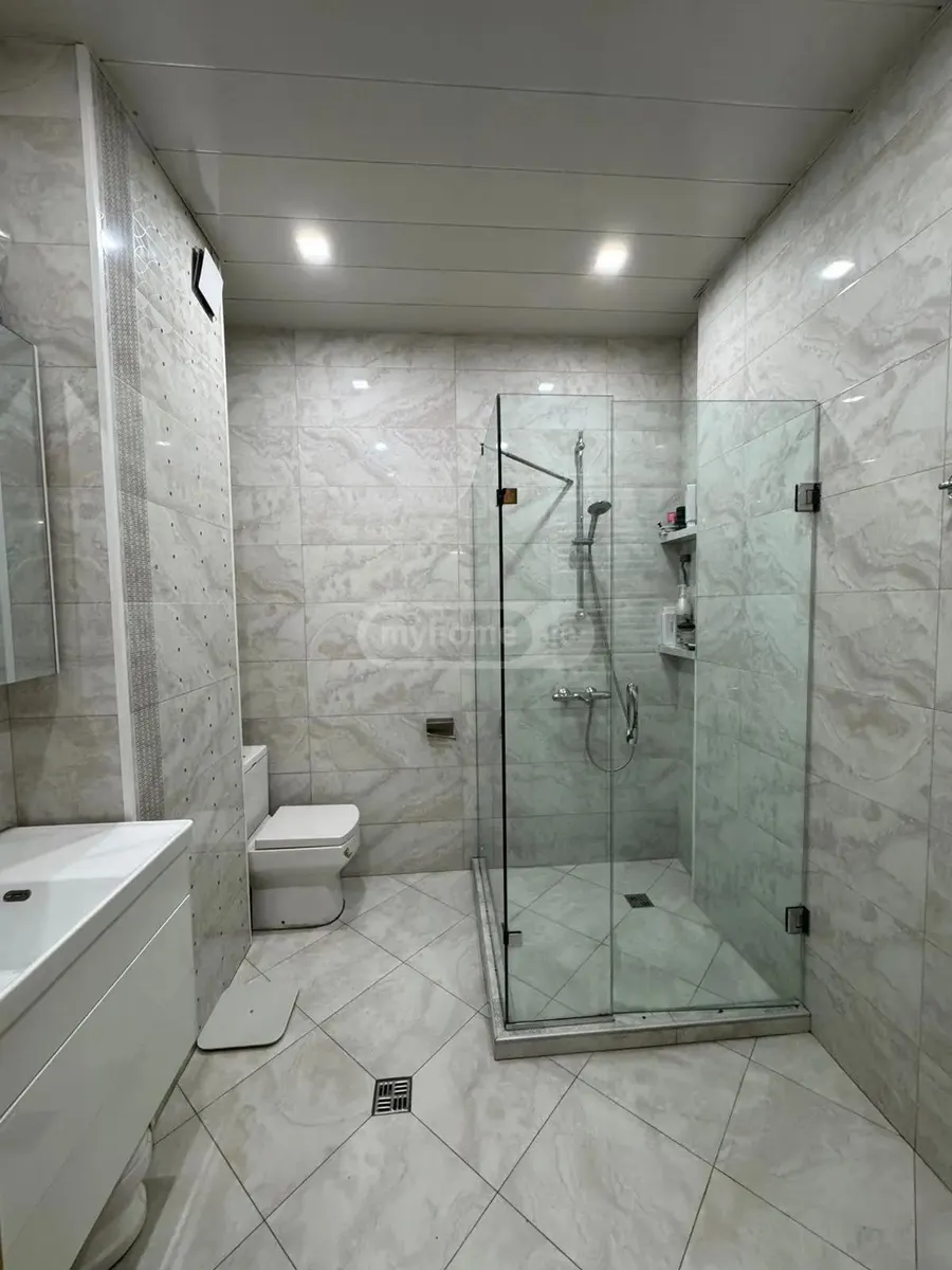 Apartment, 3-room, 95 m²