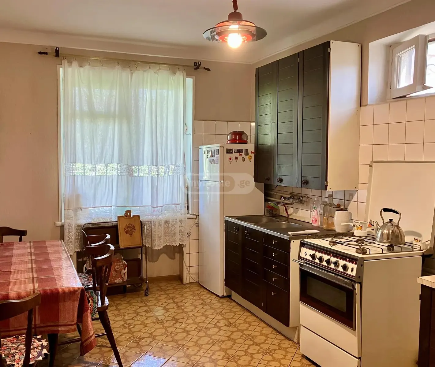 House, 5-room, 310 m²