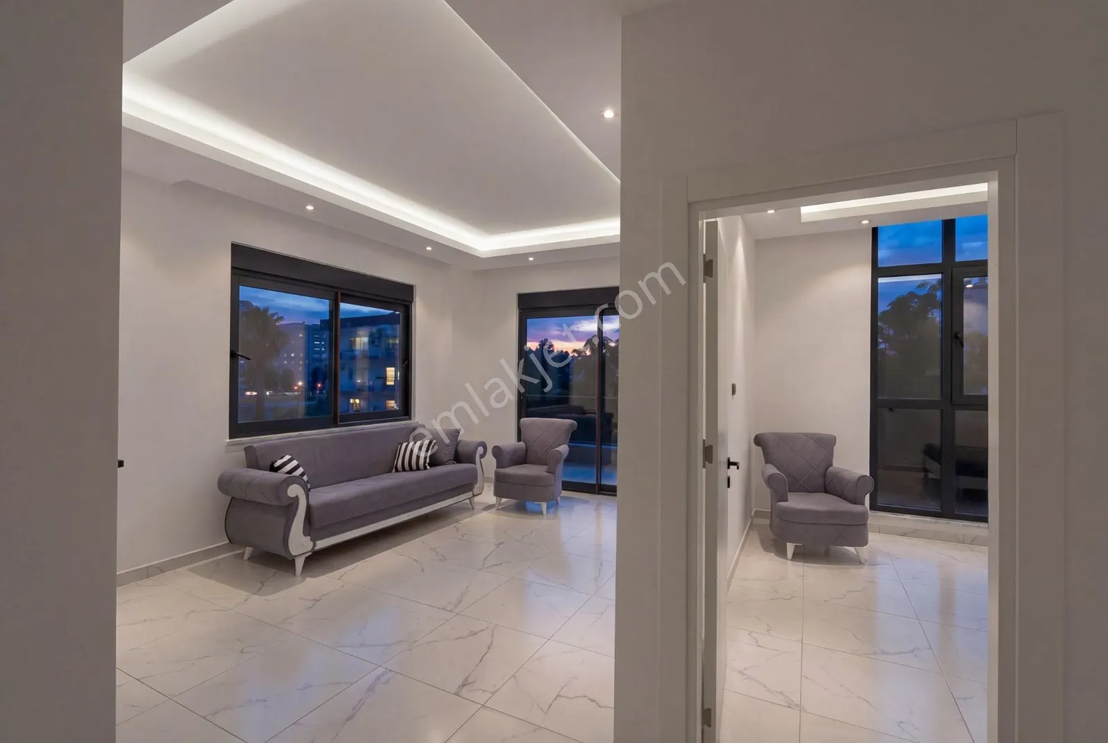 Apartment, 2-room, 55 m²