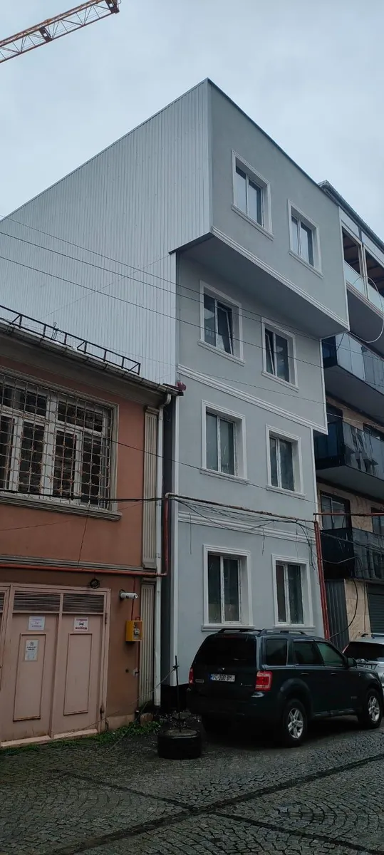 Дом, 6-комн., 245 м²