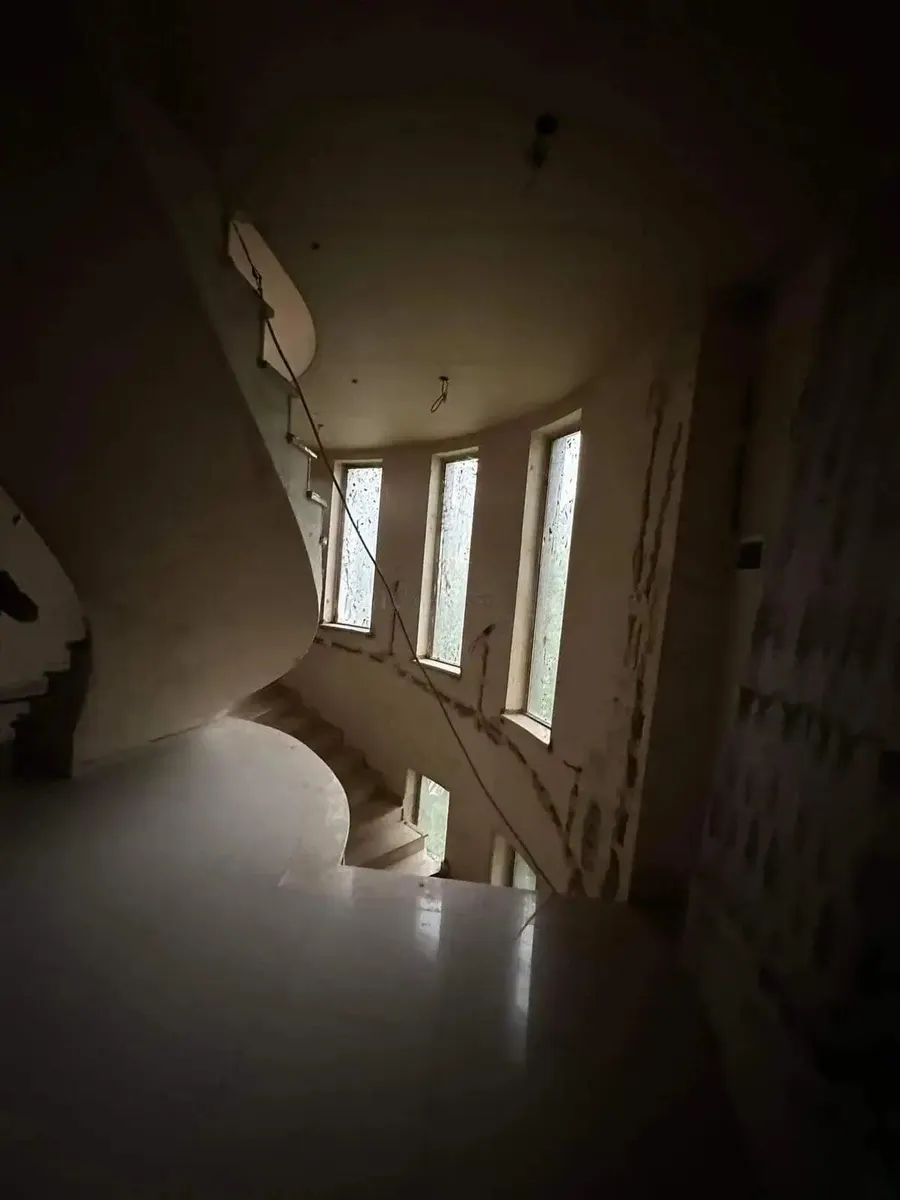 Дом, 8-комн., 500 м²