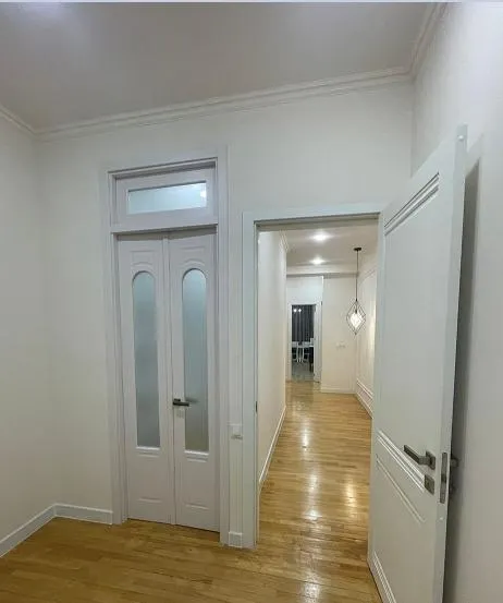 Квартира, 5-комн., 165 м²