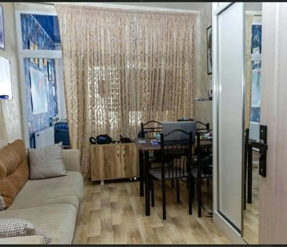 Квартира, 4-комн., 94 м²