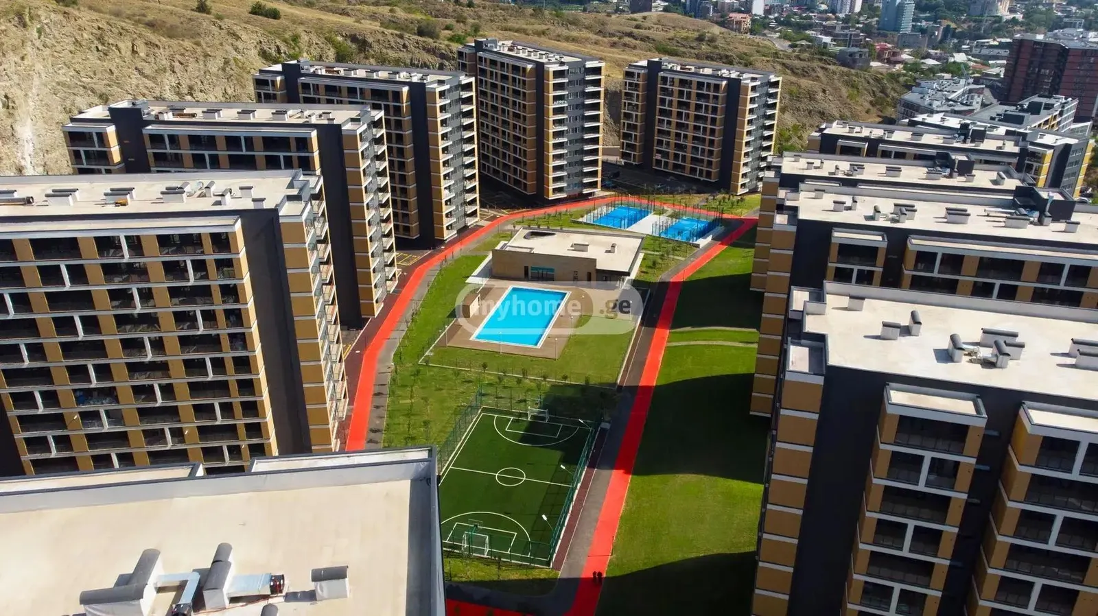 Квартира, 3-комн., 83.6 м²
