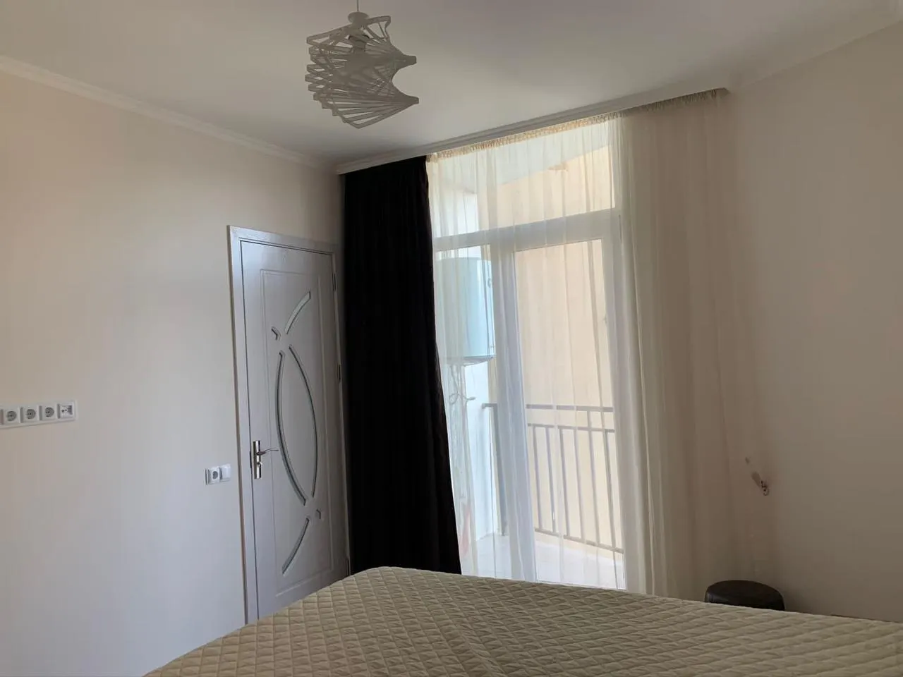 Квартира, 2-комн., 180 м², Mega City