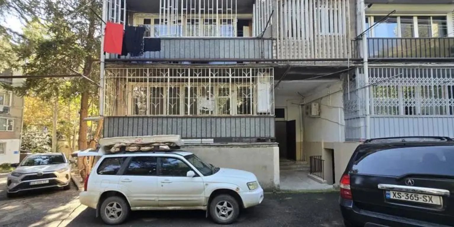 Квартира, 3-комн., 138.1 м²