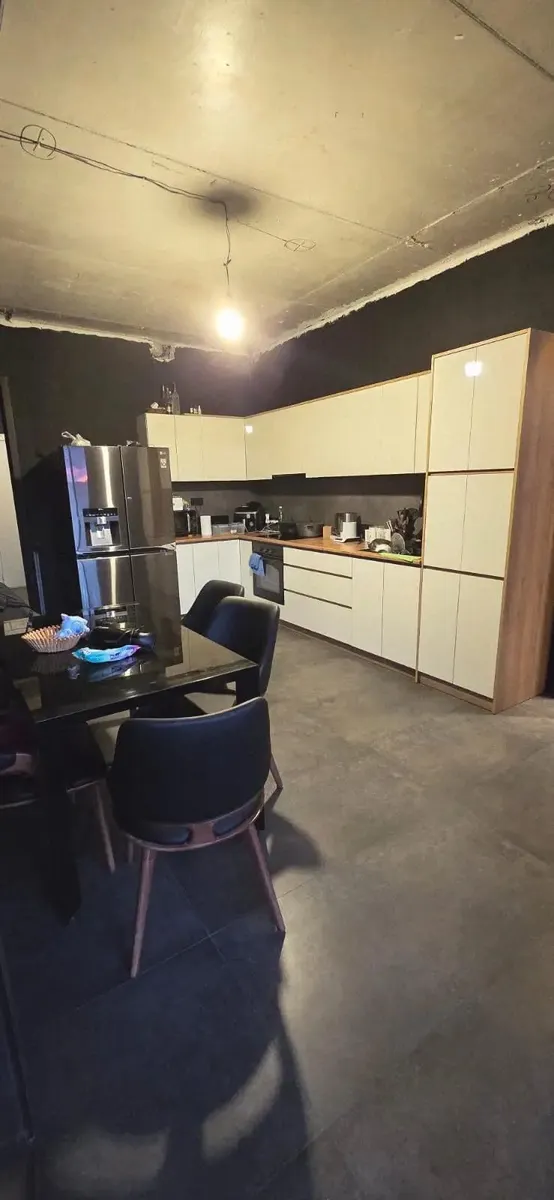 Квартира, 5-комн., 199 м²