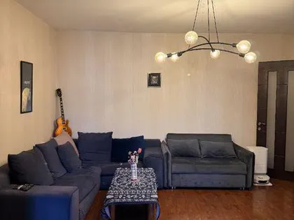 Квартира, 3-комн., 76 м²