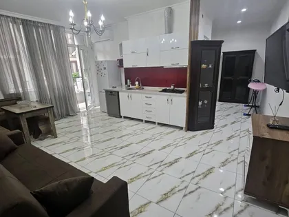 Квартира, 3-комн., 80 м²