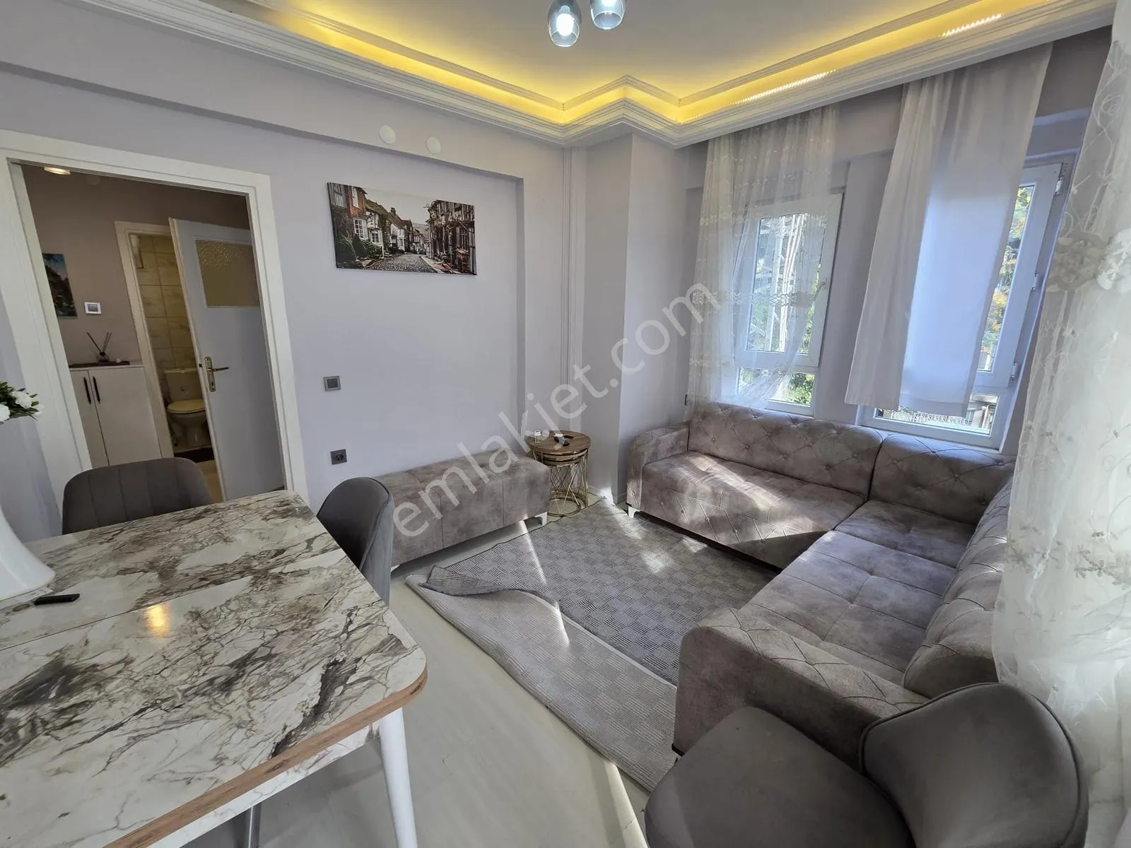 Apartment, 2-room, 60 m²