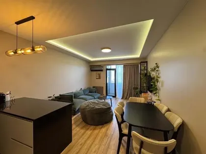 Apartment, 3-room, 90 m²