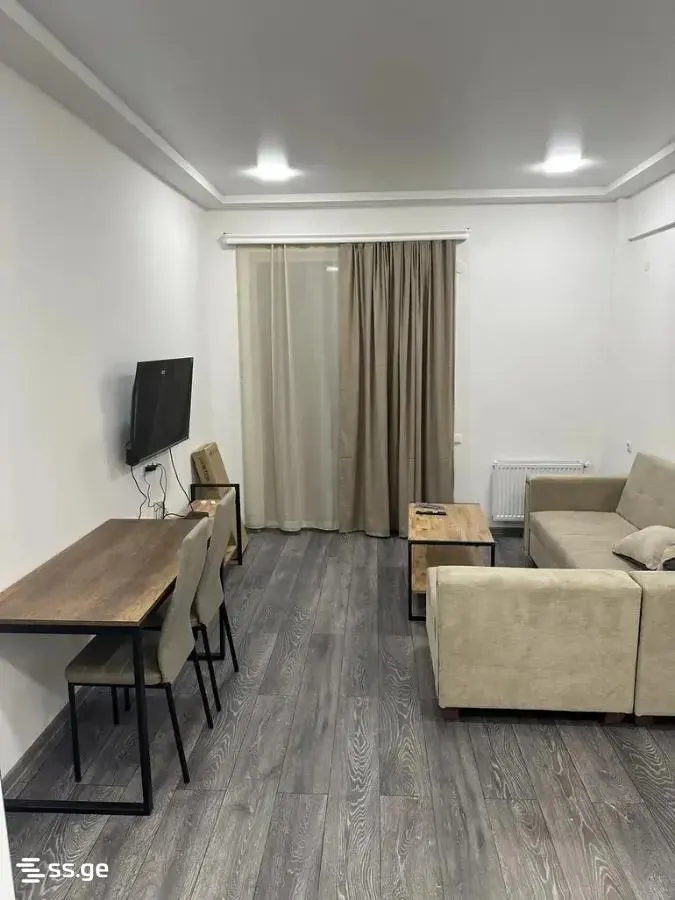 Apartment, 2-room, 48 m², Console Samgori