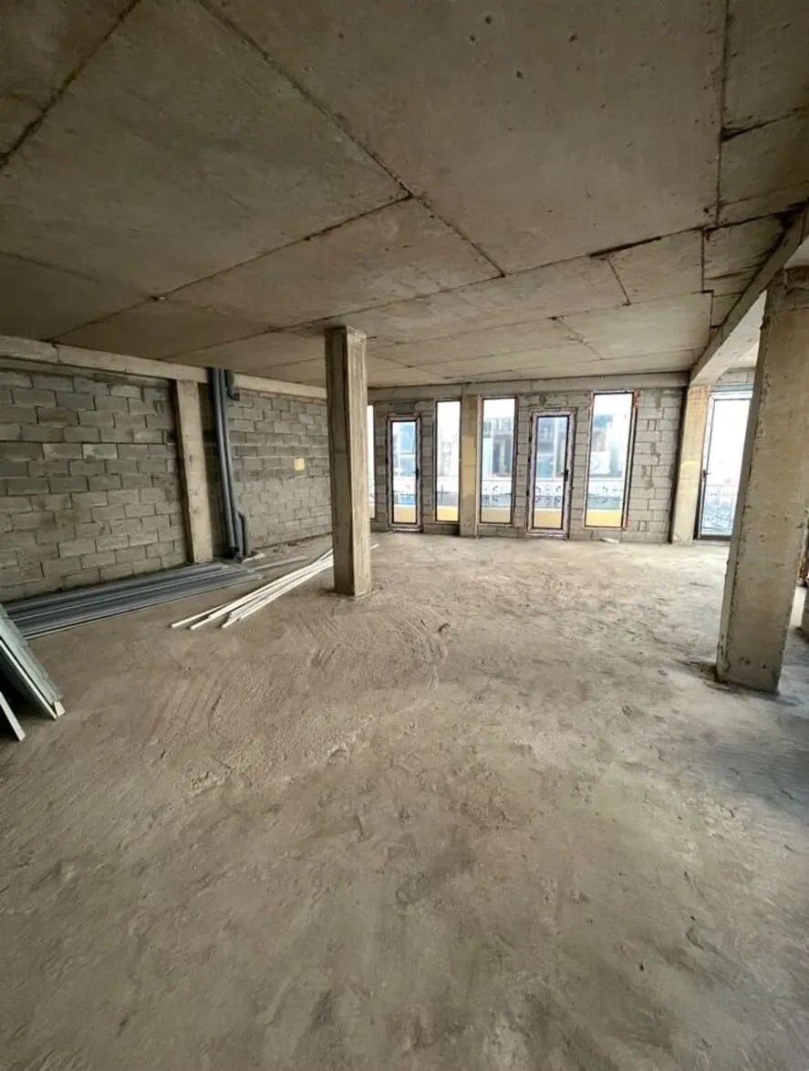 Apartment, 166 m²