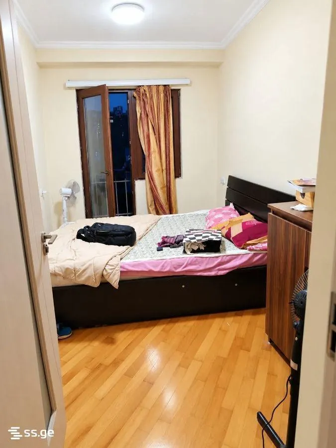 Apartment, 5-room, 100 m²